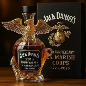 Eläimen muotoinen viskipullo