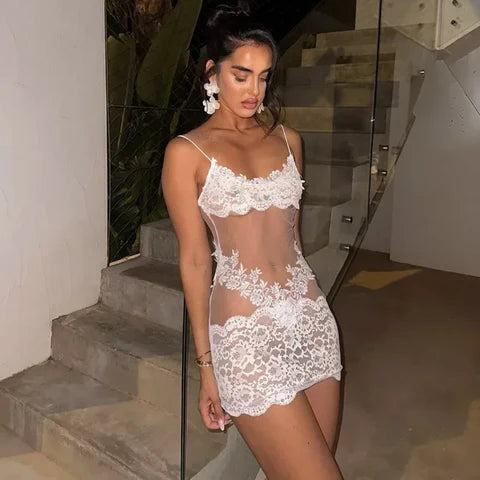 Icone™ Elegante Lingerie met Borduurwerk, Tule en Kant