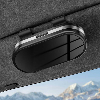 Auton silmälasipidike