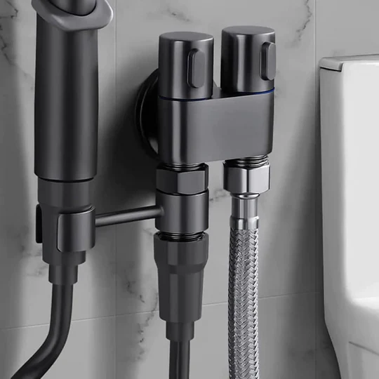 Bidet Sproeier Set voor Toilet – Hygiënische Handdouche & Reinigingsspuit