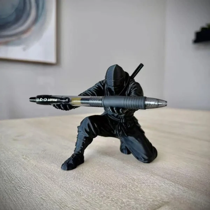 Ninja pennenhouder voor bureau