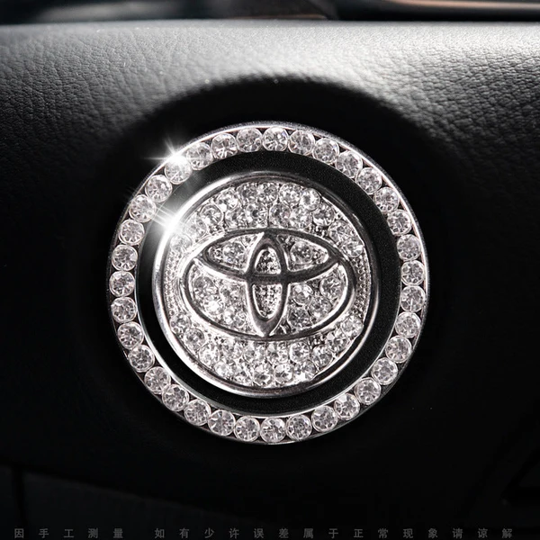 Elegante sierring voor de startknop van de auto