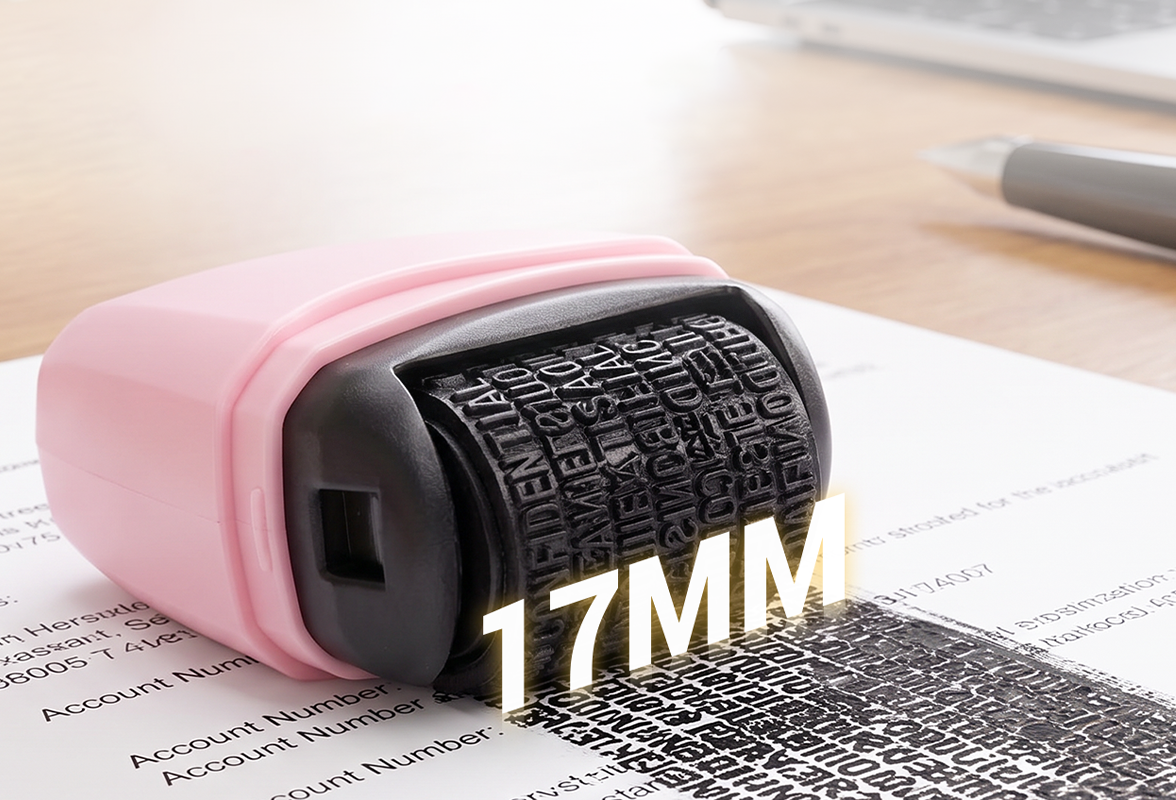 📢📢 50% korting!! ⏰ Stop met het in stukken scheuren van brieven als een konijn in een kartonfabriek! 🐰📦 Deze compacte en draagbare beschermrol, met een dekkingsbreedte tot 17 mm, verbergt alle gevoelige informatie in één beweging!