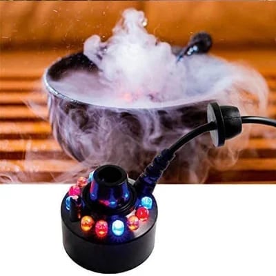 12 LED ultrasone mistmaker — produceert koude nevel en kleurrijke lichten