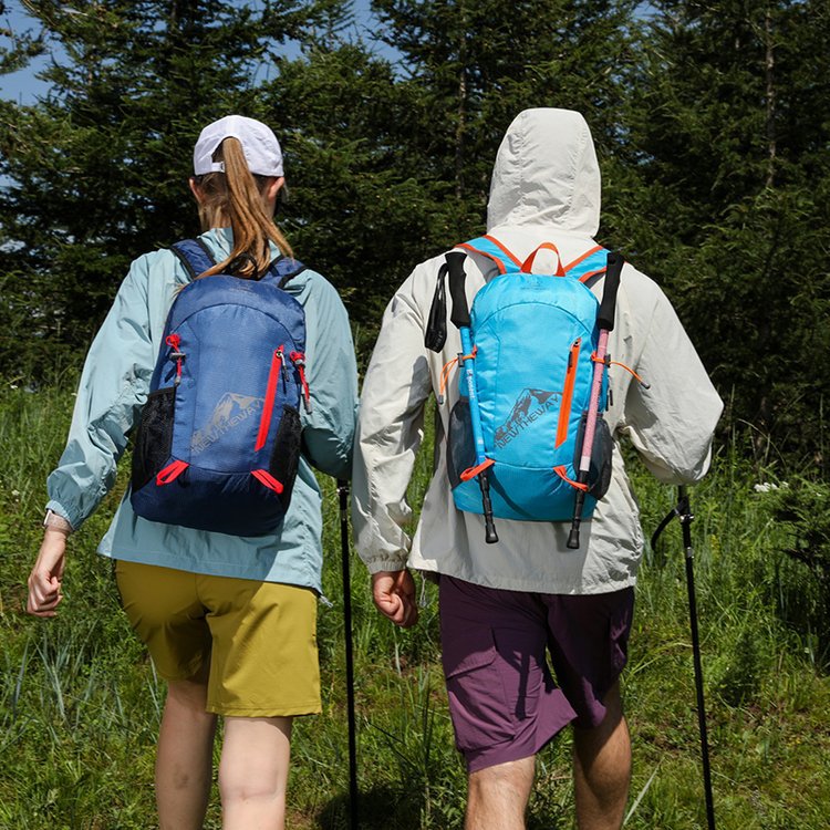 ⏰📢📢 50% korting❗️❗️ Van wandelingen tot strandvakanties: Deze scheurbestendige en waterdichte rugzak met antidiefstalvakken en 7 compartimenten is opvouwbaar en gemakkelijk mee te nemen – je ideale metgezel voor dagtochten.🎒
