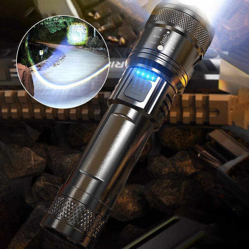 Krachtige zaklamp met zoomfunctie