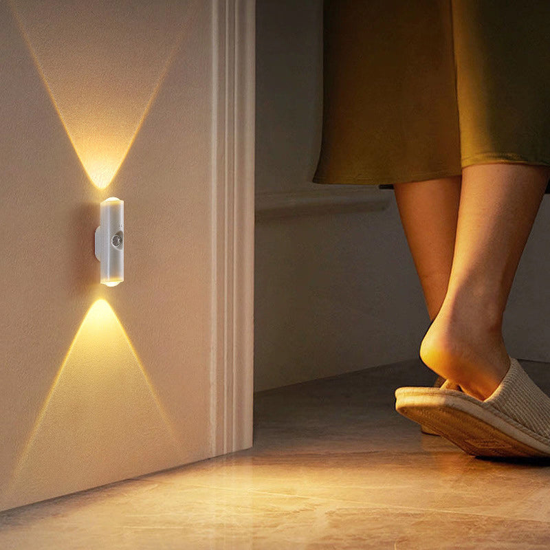 Slimme magnetische sensorlamp met RGB-licht – Oplaadbare bewegingssensorlamp voor kast, trap en sfeerverlichting